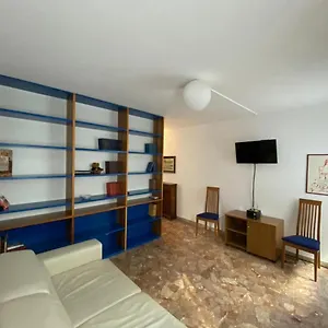 https://casa-fantasy.hotelslidodijesolo.com